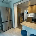 Geräumiges Mit Xxl Leinwand I Parkplatz I Wifi Apartment