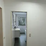 Geräumiges Mit Xxl Leinwand I Parkplatz I Wifi