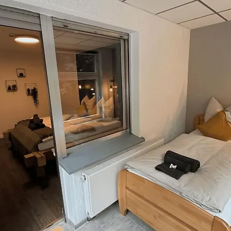 아파트 Geraeumiges Mit Xxl Leinwand I Parkplatz I Wifi 보훔