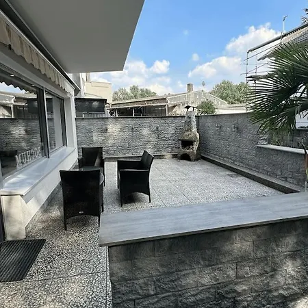 Geraeumiges Mit Xxl Leinwand I Parkplatz I Wifi 아파트 *