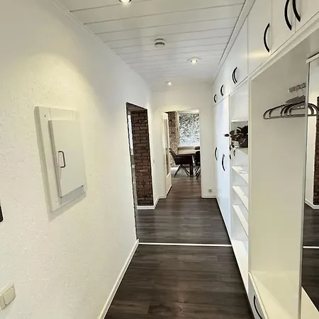 Geraeumiges Mit Xxl Leinwand I Parkplatz I Wifi 아파트 *