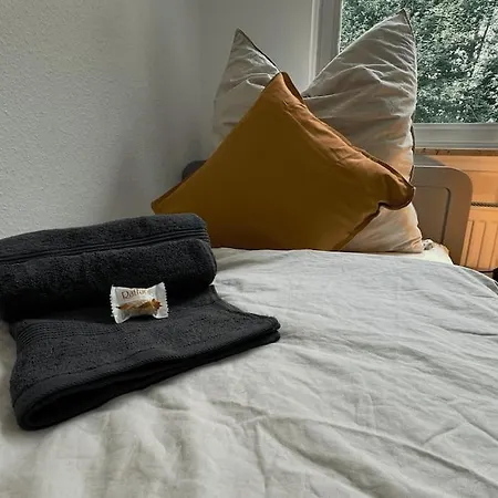 Geraeumiges Mit Xxl Leinwand I Parkplatz I Wifi *