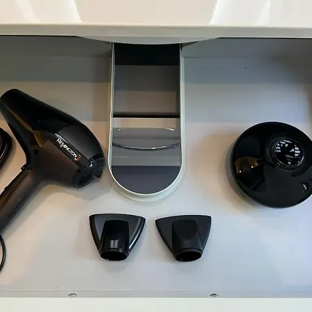 아파트 Geraeumiges Mit Xxl Leinwand I Parkplatz I Wifi 보훔