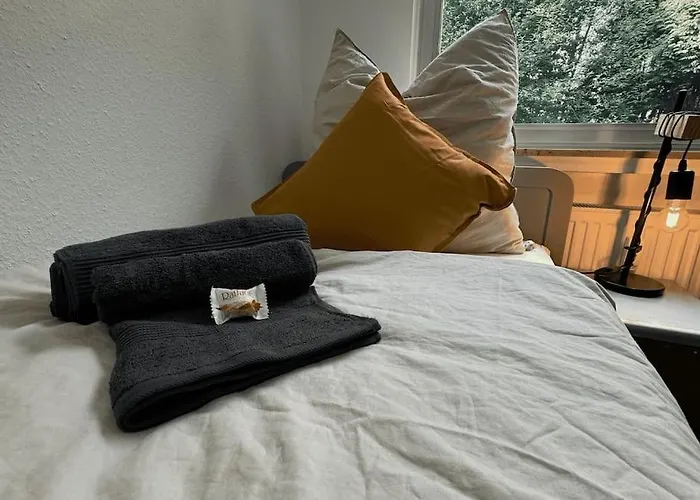 Geraeumiges Mit Xxl Leinwand I Parkplatz I Wifi *