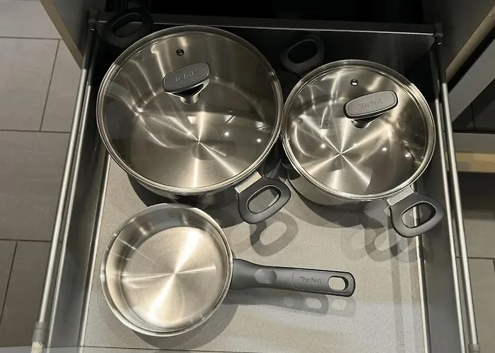 Geraeumiges Mit Xxl Leinwand I Parkplatz I Wifi Appartement *