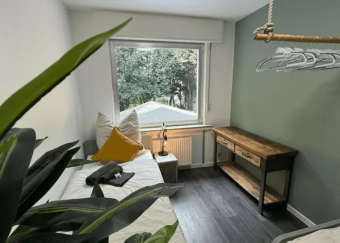 Appartement Geraeumiges Mit Xxl Leinwand I Parkplatz I Wifi